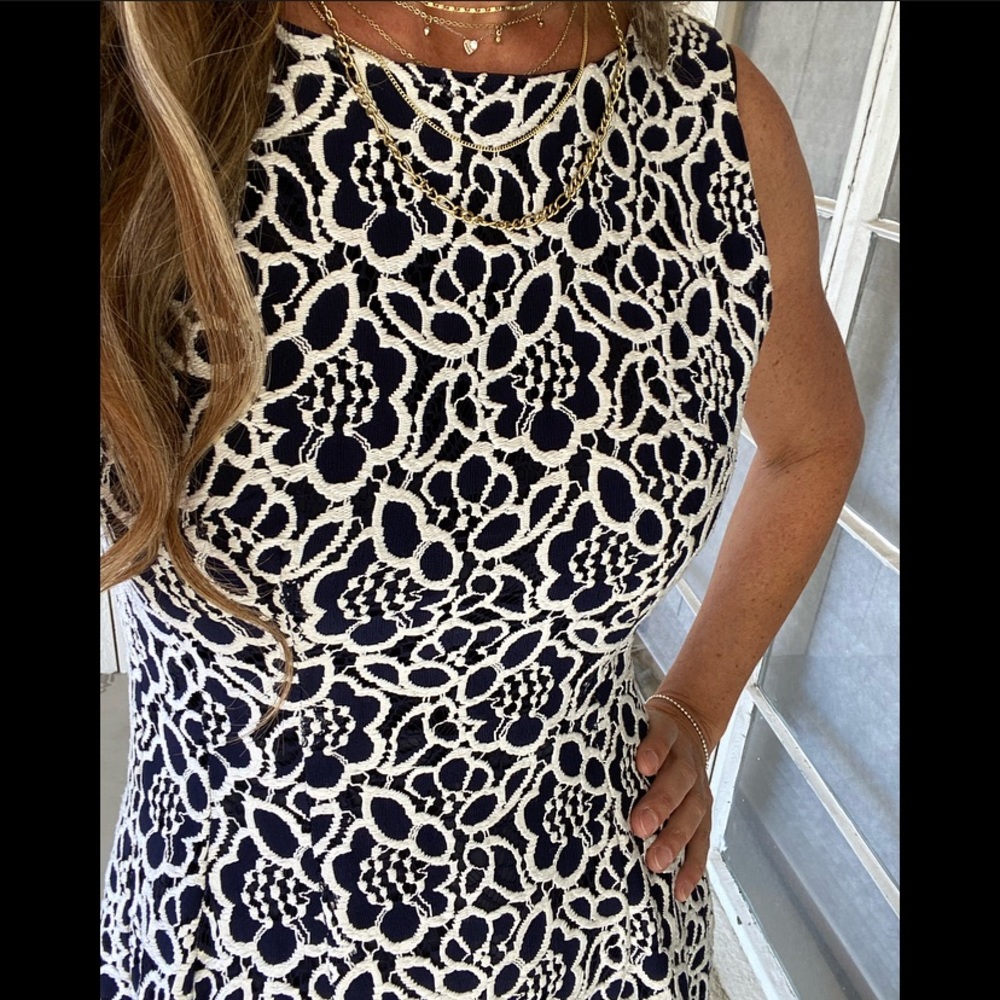 Eva Mendez Floral lace dress